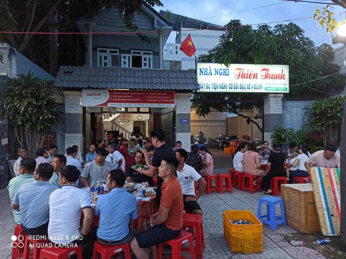 Nha Nghi Thien Thanh ロン・ハイ エクステリア 写真